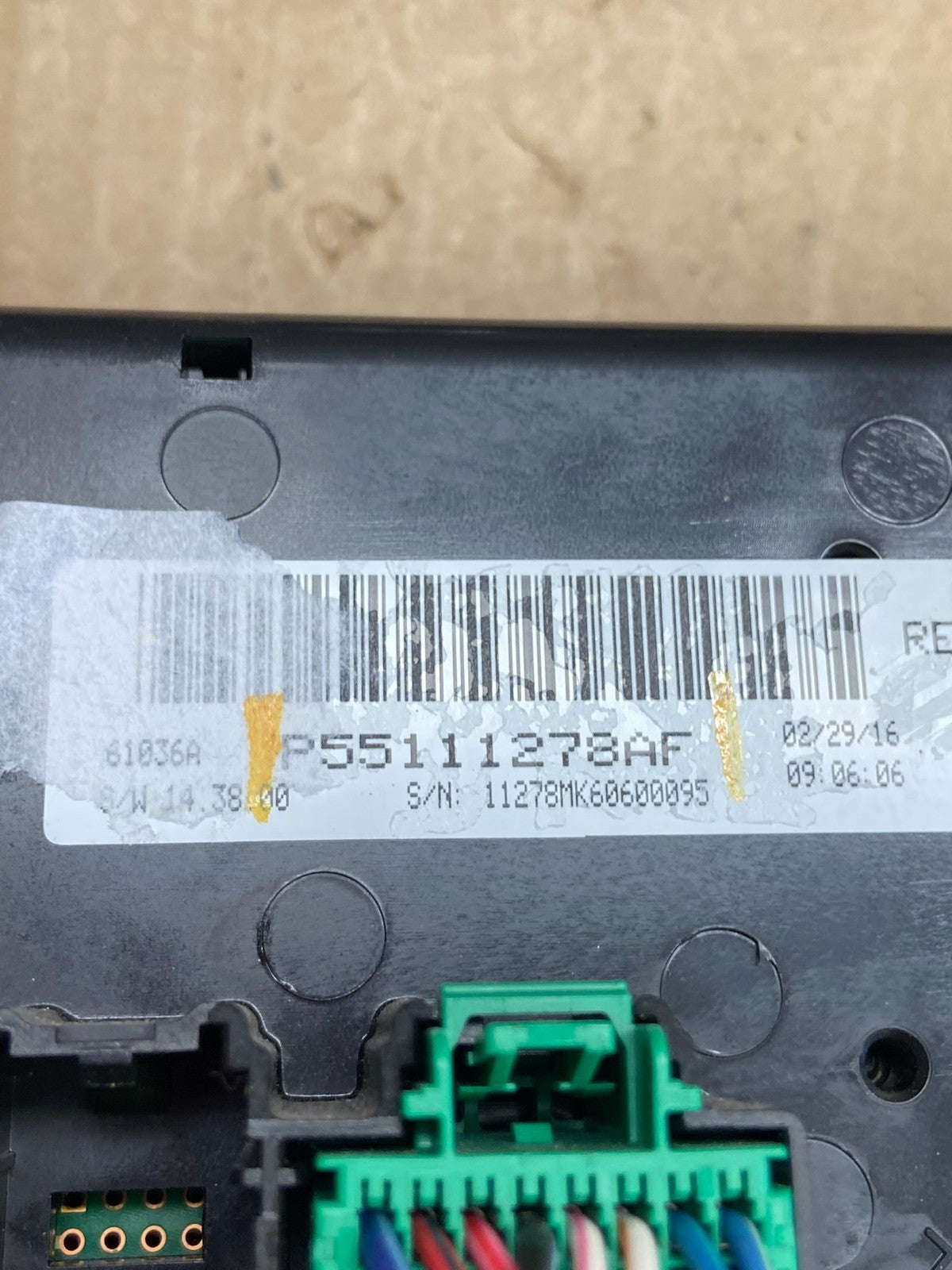 2011 to 2017 Jeep Compass Dash Climate Temperature Control Radio Bezel ad7229 DG6