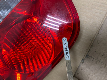 2004-2007 Volkswagen Touareg Right Passenger Rh Side Inner Tail Light Oem O66963