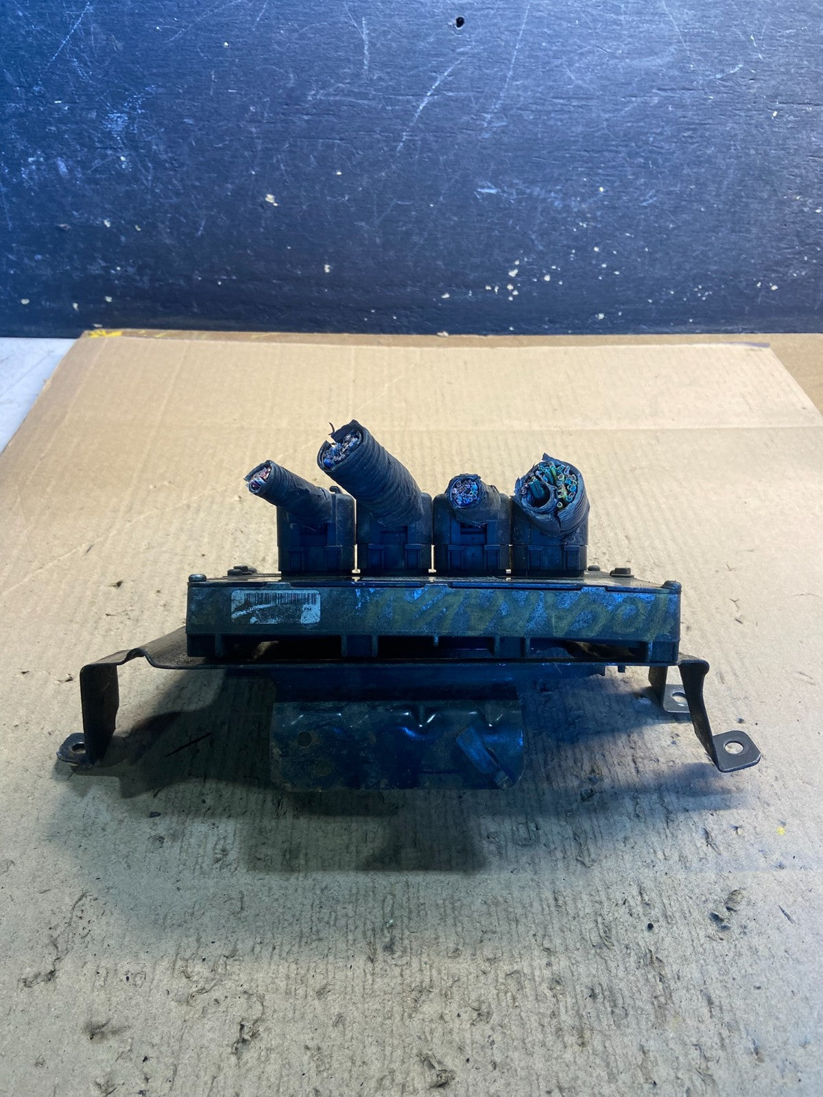 2008 to 2010 Dodge Grand Caravan Engine Computer Module ECM PCM ECU Z2179 DG1