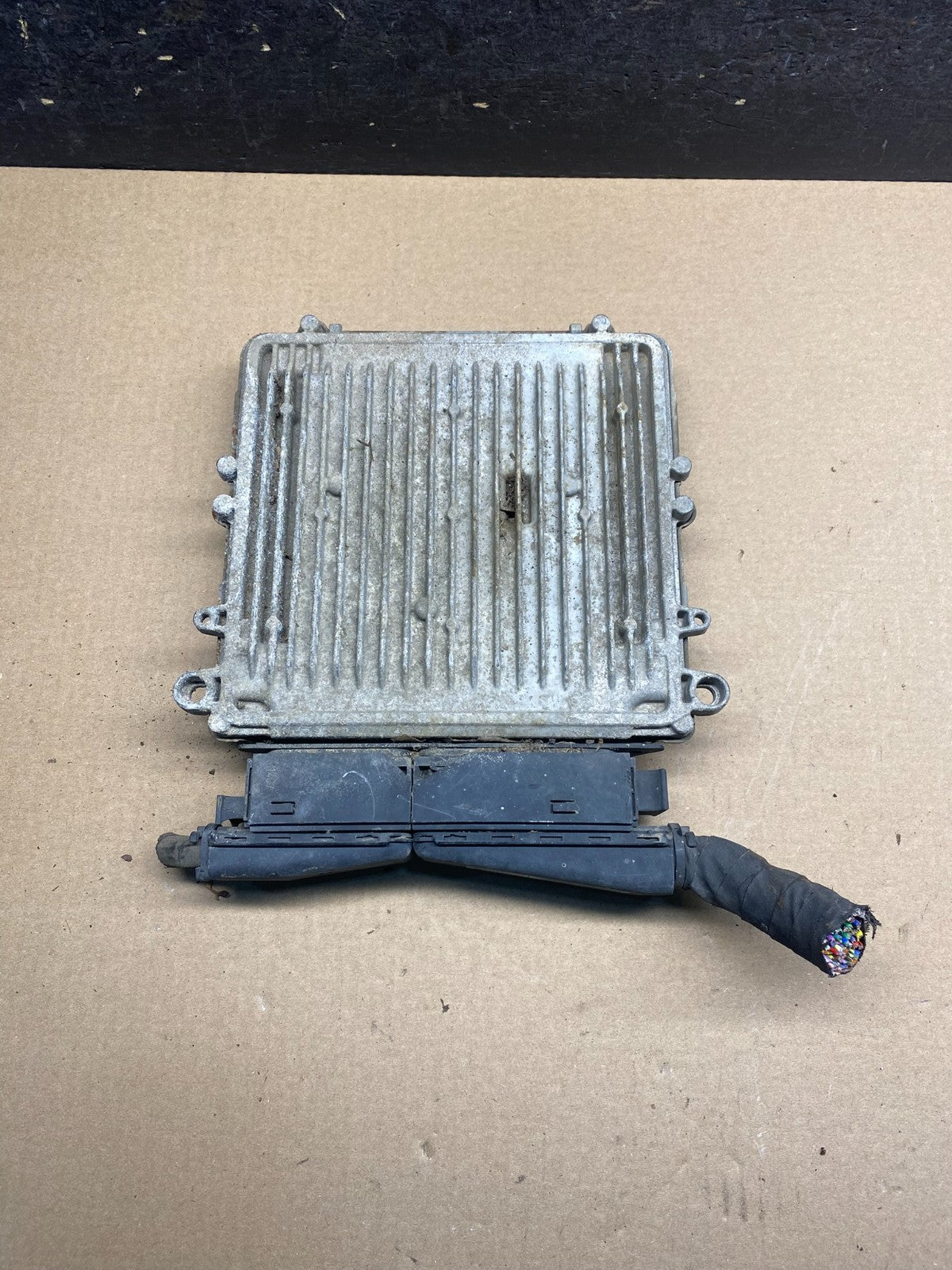2007 to 2009 Mercedes Sprinter ECU ECM Engine Control Module Unit ah3395 DG1