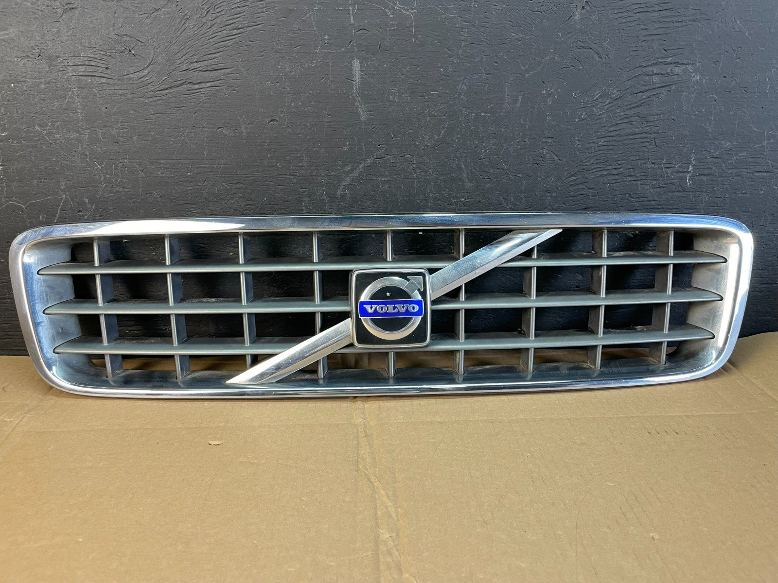 2003 to 2013 Volvo XC90 Front Upper Grill Grille AC5323 DG0