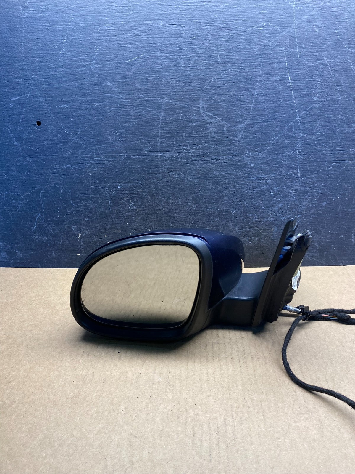 2009 to 2018 Volkswagen Tiguan Left Driver LH View Door Mirror AG7169 DW9