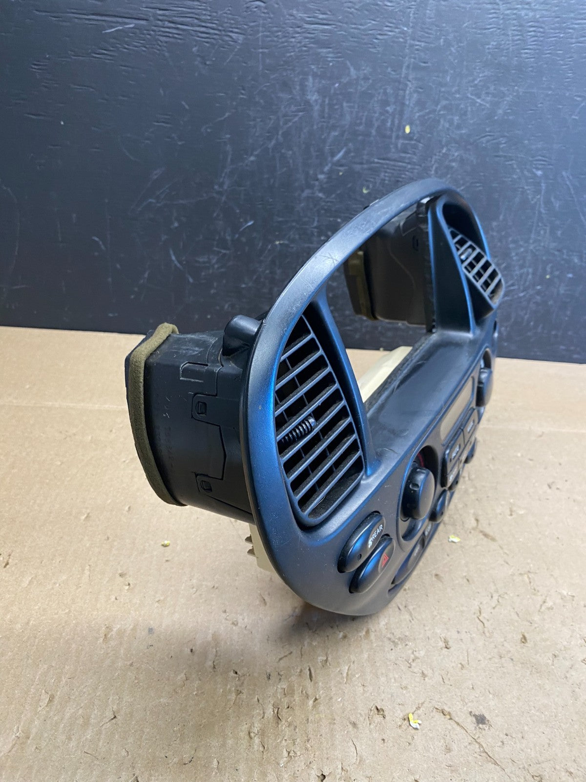 2001 to 2004 Toyota Sequoia AC Temp Heater Climate Control Bezel AC6654 DG1