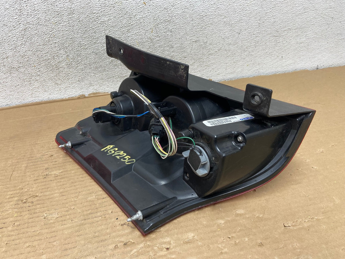 2011 - 2018 Dodge Grand Caravan Right Passenger RH Tail Light Led AG9250 LK5