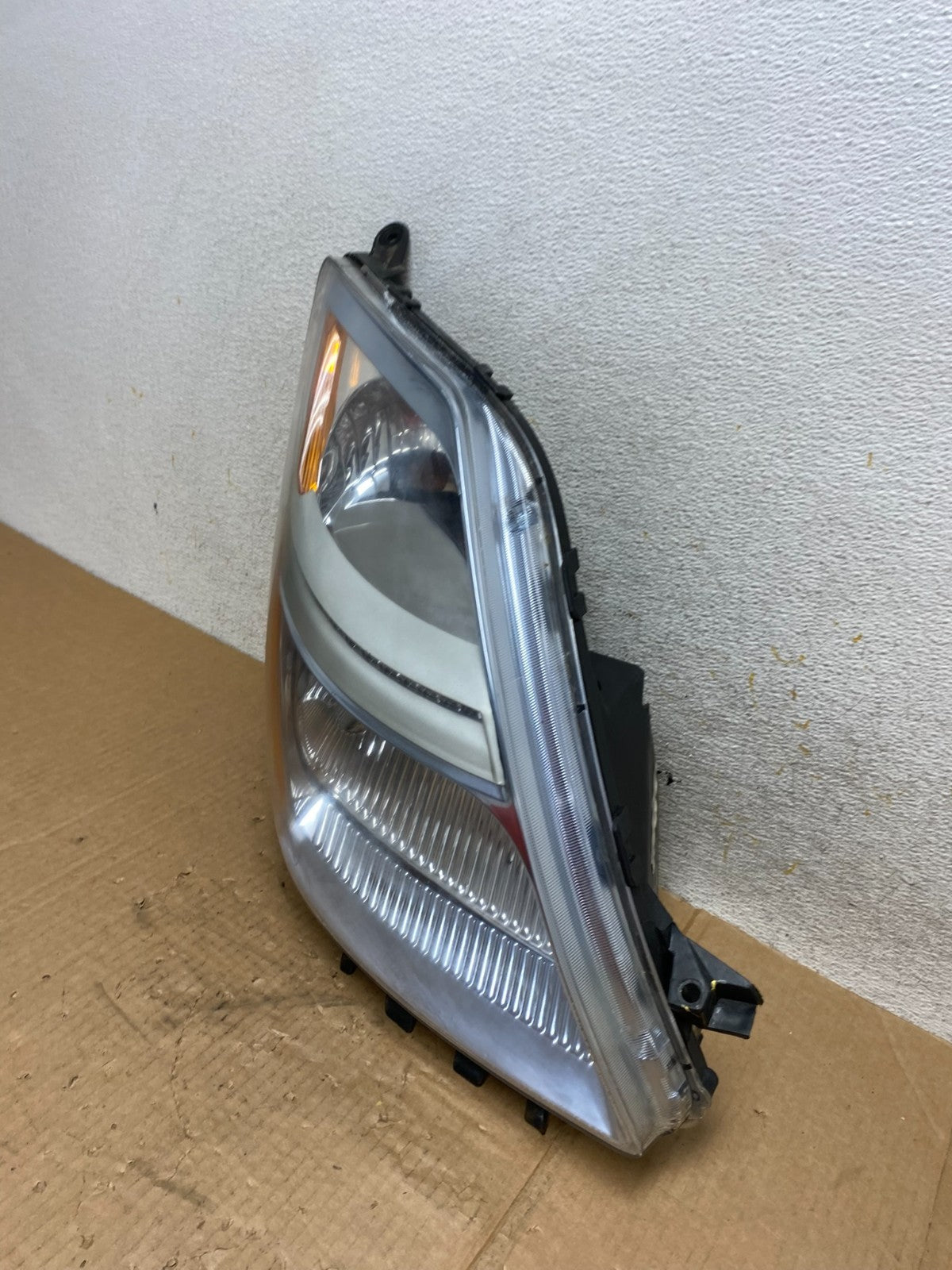 2006-2009 Toyota Prius Right Passenger Rh Side Headlight Halogen AI4648 DW1