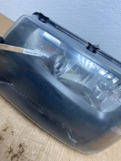 2006 2009 Chevrolet Trailblazer Left LH Headlight Flush Half Grille Bar AB83665