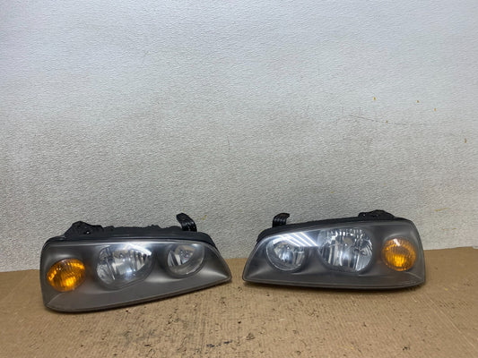 2004 2005 2006 Hyundai Elantra Left+Right Set Halogen Headlights W7978 DW0