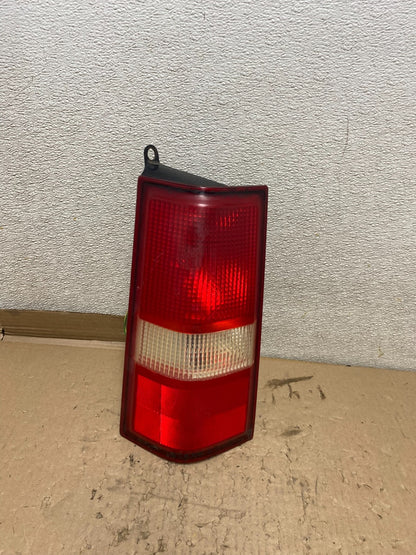 2003 to 2017 Chevrolet Express 1500 Left Driver Side Tail Light U2303 DW0