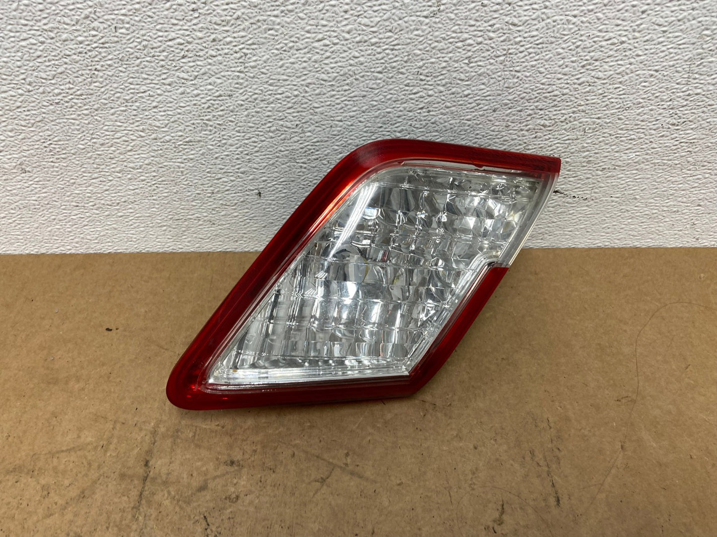 2007-2009 Toyota Camry Hybrid Right Passenger Inner Tail Light Oem AC3376 LK0