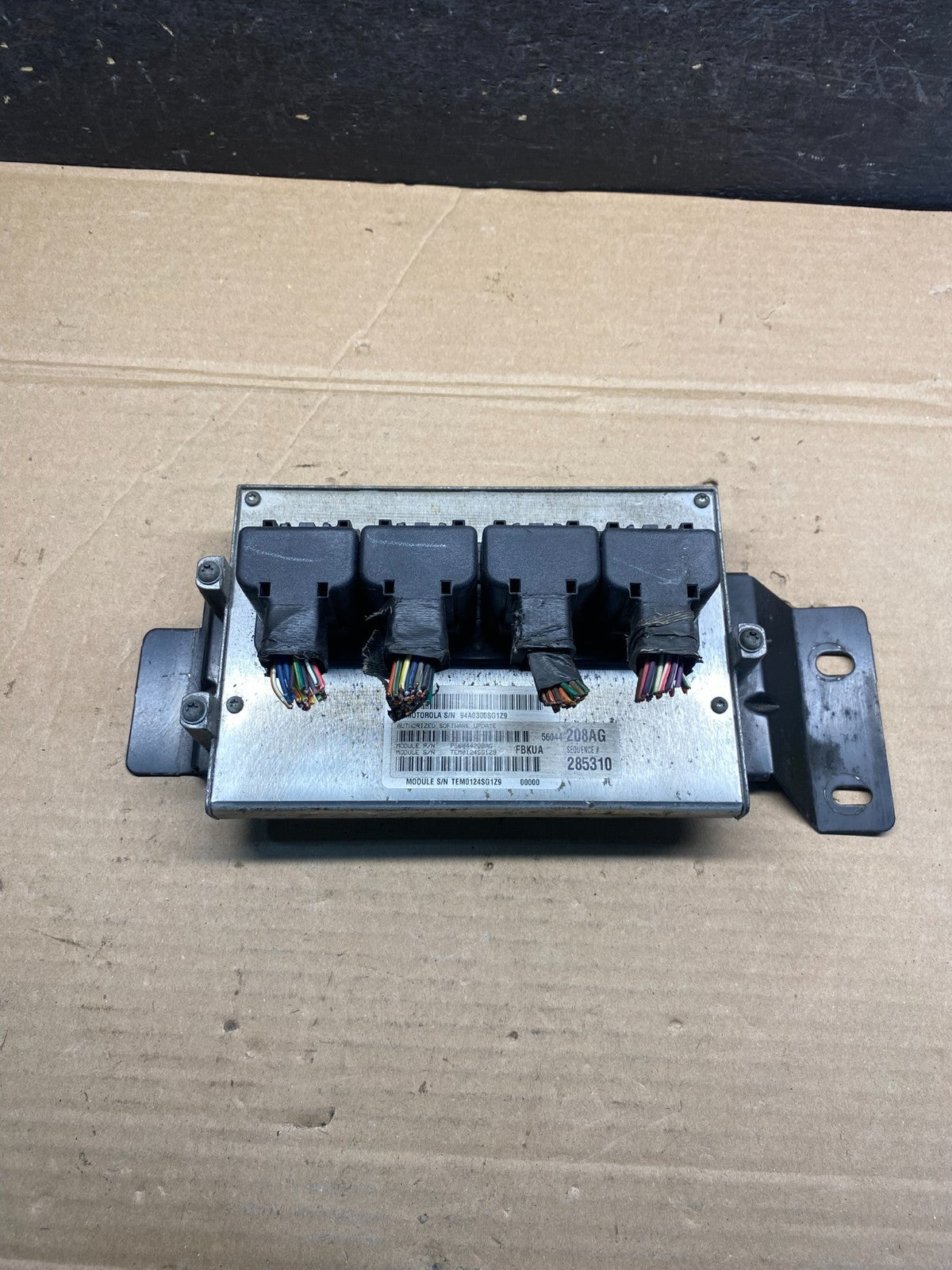 2004 Jeep Liberty 3.7L Engine ECU Computer Module ECM AH9891 DW0
