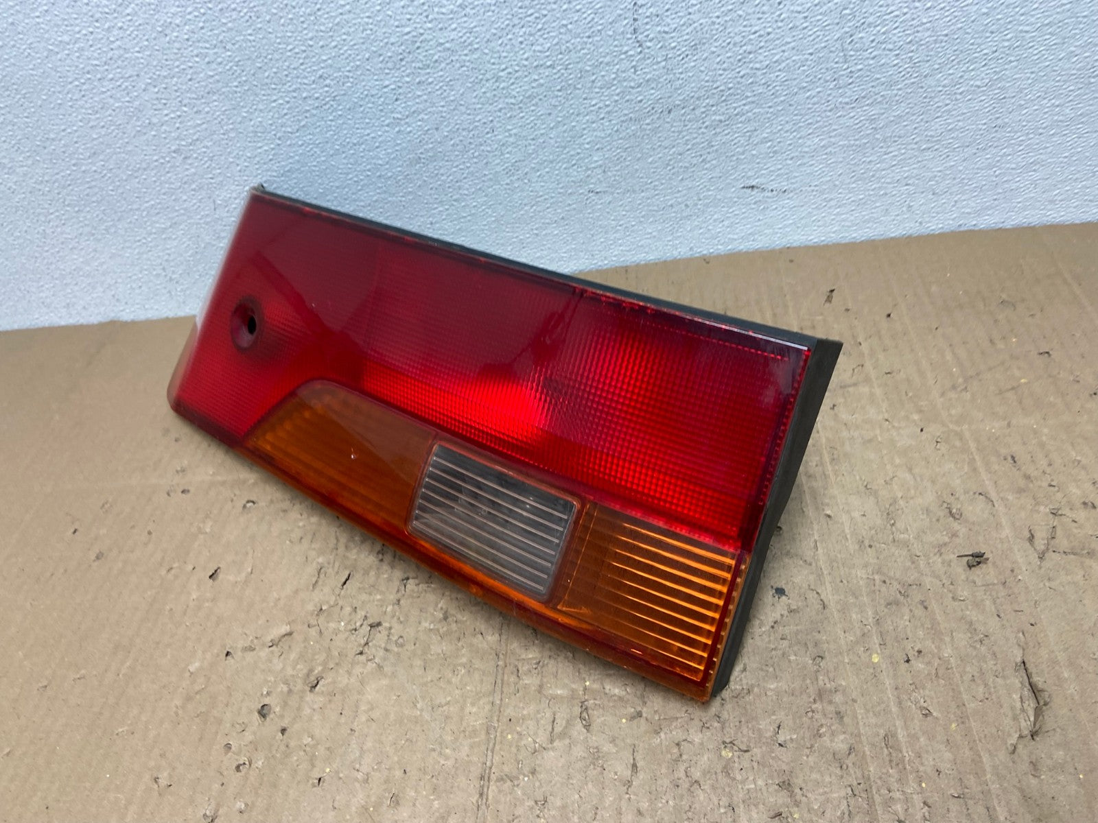 1999 2000 2001 Honda Odyssey Right Passenger RH Tail Light Inner Oem AC0073 LK1