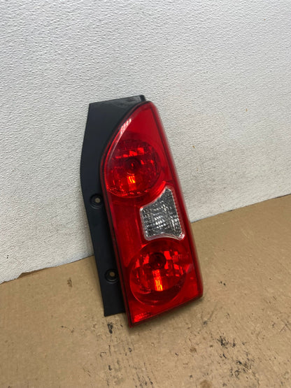 2005 to 2015 Nissan Xterra Right Passenger Rh Side Tail light AG2393 LK2