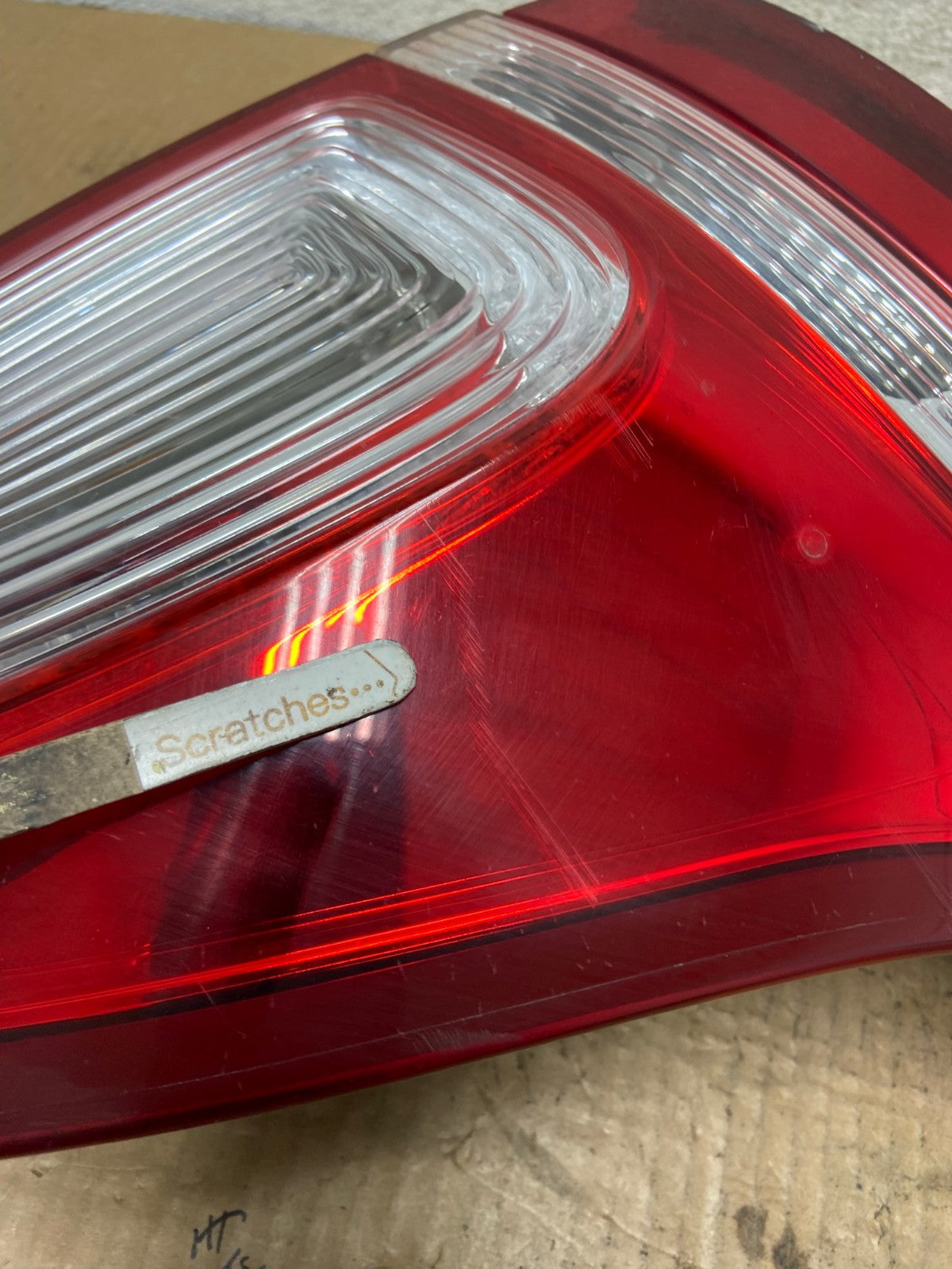 2011 2012 2013 2014 2015 Ford Explorer Right Passenger RH Tail light AI8066 LK3