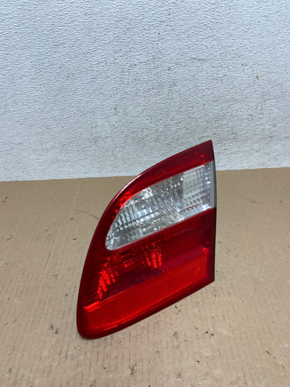 2003-2006 Mercedes E-Class Wagon W211 Right Passenger Inner Tail Light AE7287 LK2