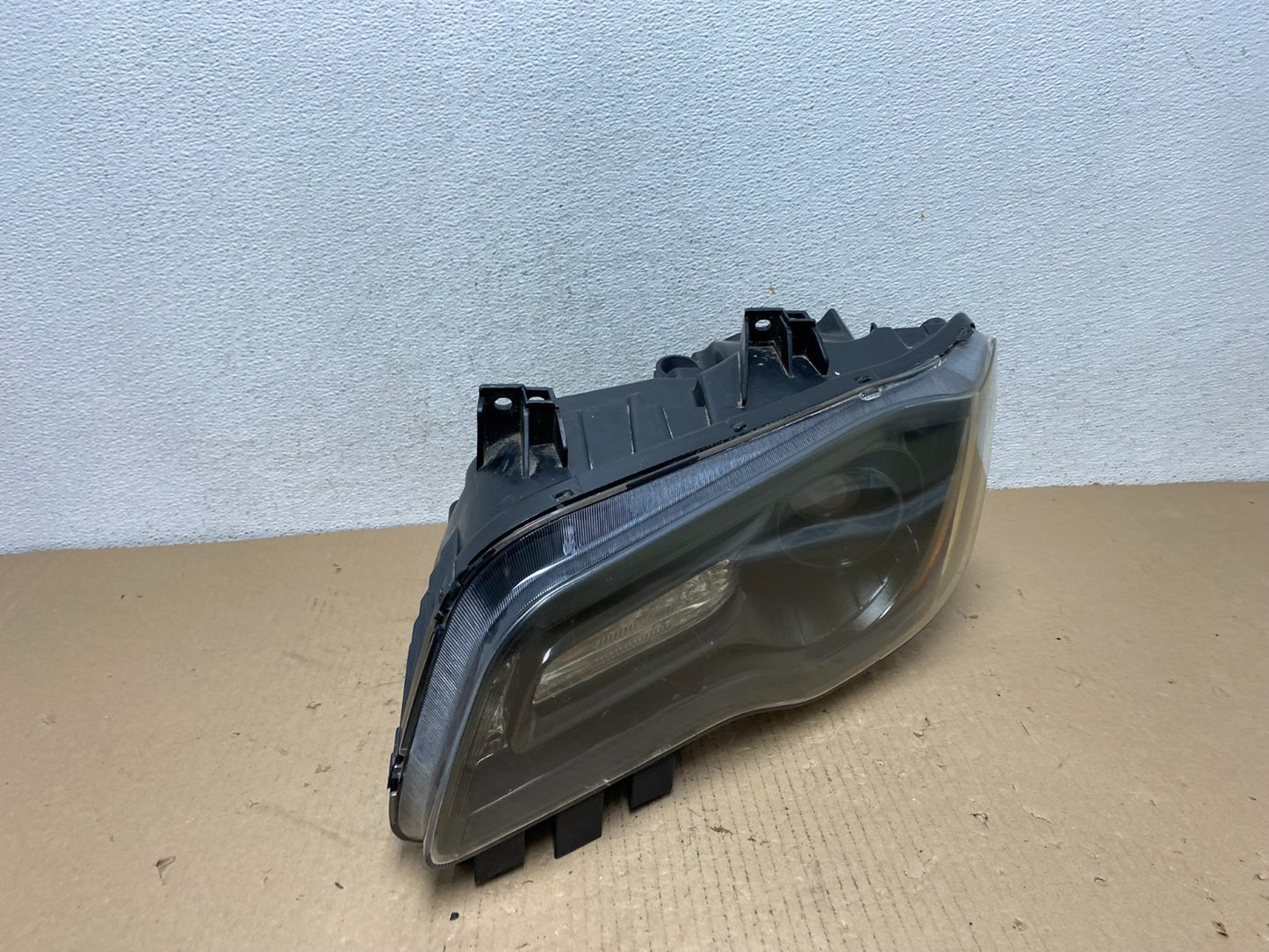 2011 to 2014 Chrysler 300 Left Driver LH Halogen Headlight AF3148 DW2