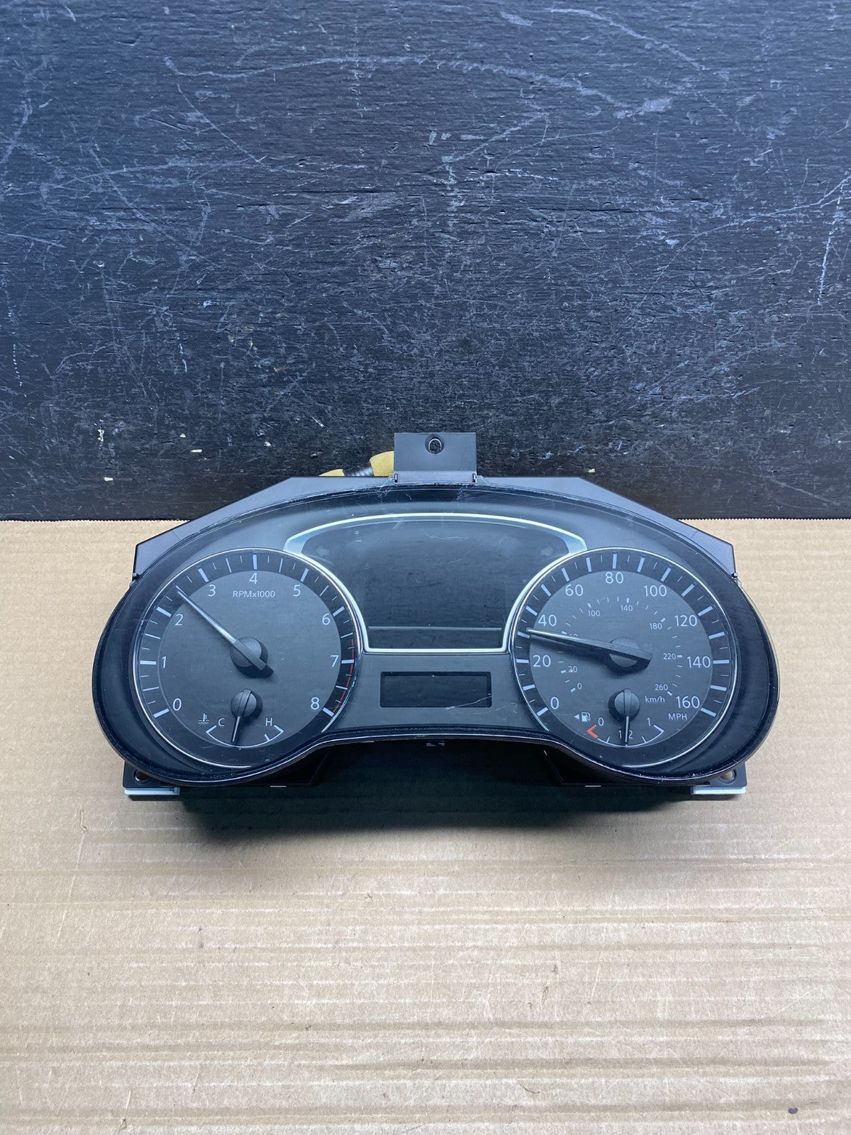 2013 Nissan Pathfinder Speedometer Cluster Gauge AF3834 DW0