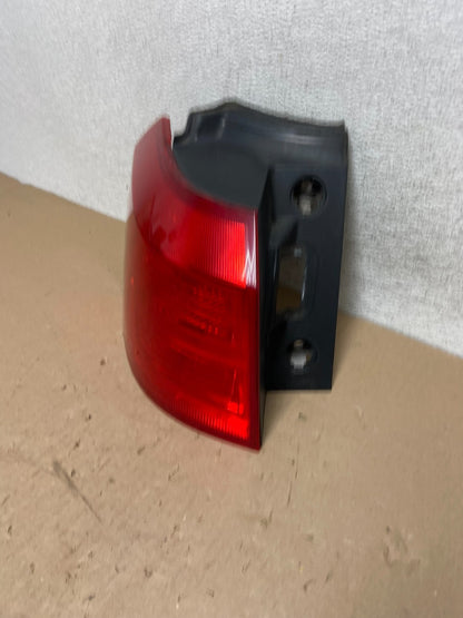 2010 to 2017 GMC Terrain Halogen Tail Light Left Driver Lh Side AG40651