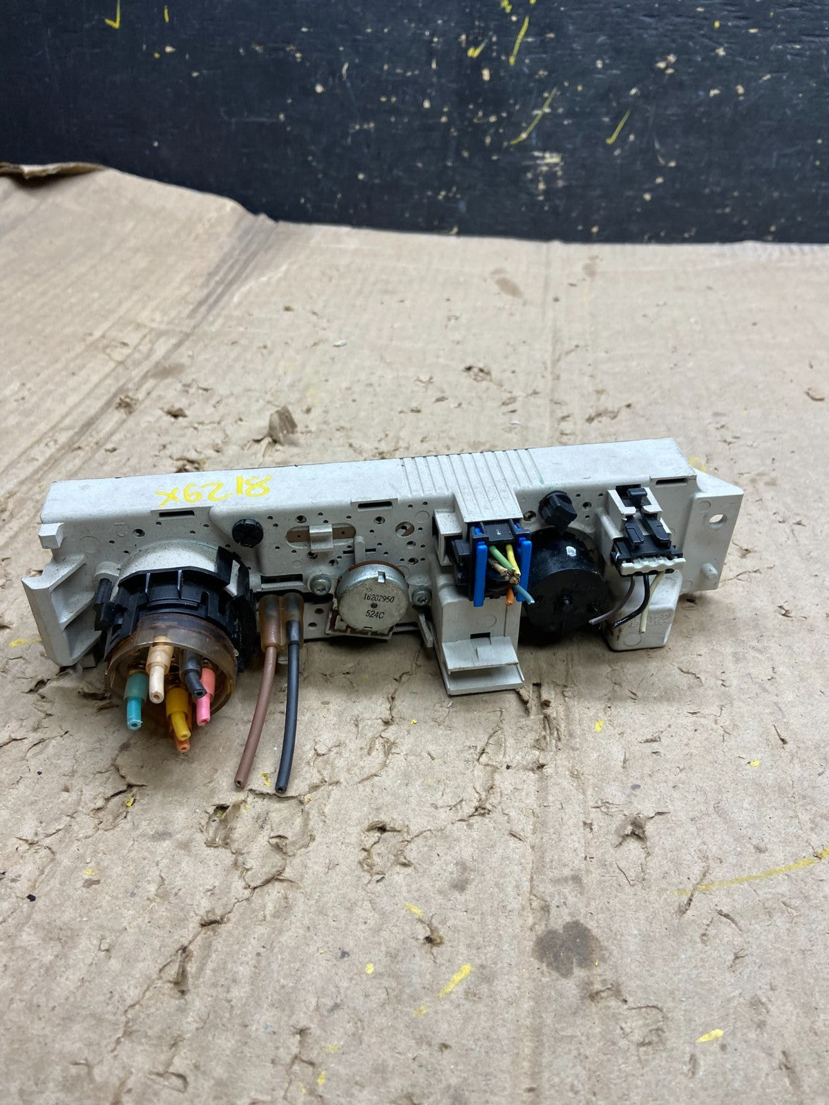 2001 - 2007 GMC Chevrolet Express 1500 Climate Control A/C X6218 DG3