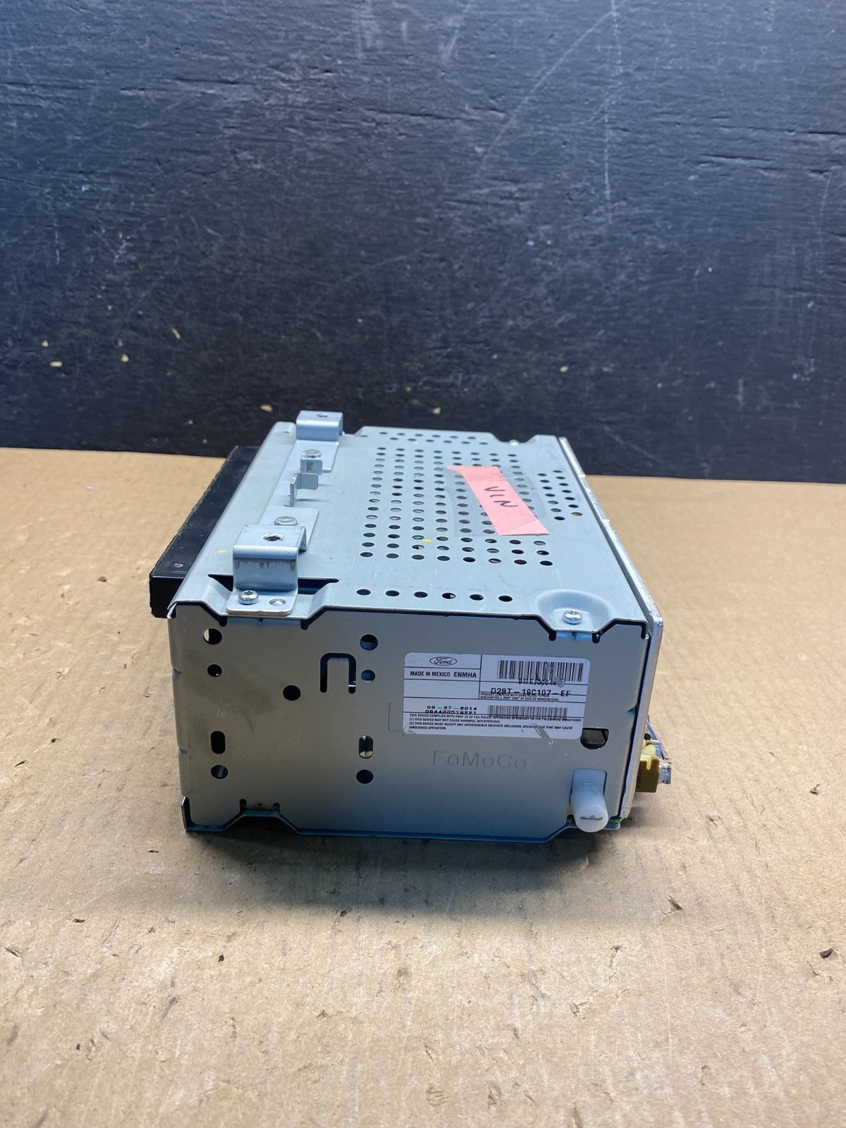 2015 2016 Ford Fiesta AM/FM Radio Reciever ab3830 DG1