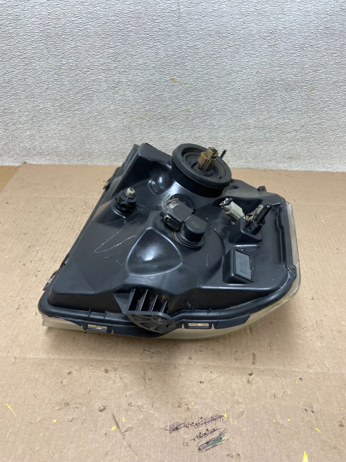 2008-2014 Ford Econoline E150 E250 E350 Left Driver LH Headlight OEM Z6272 DW8