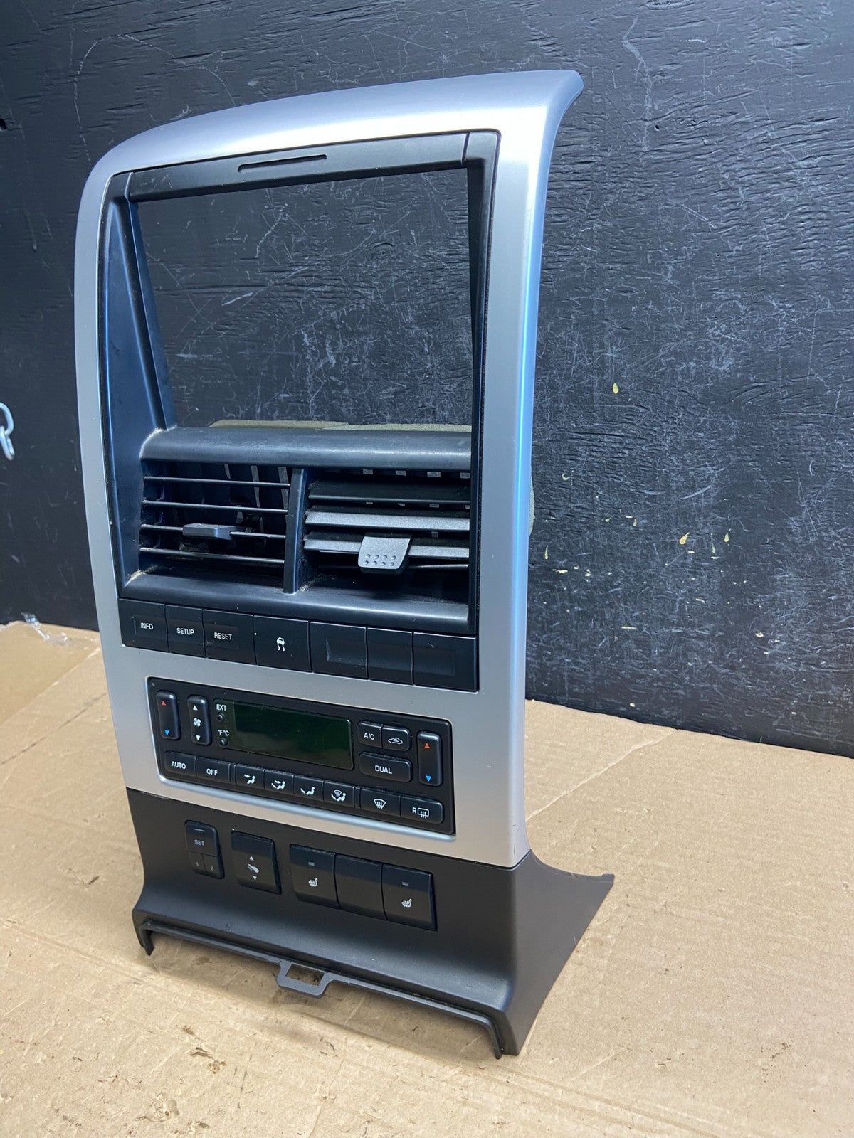 2006 - 2010 Ford Explorer Radio Heater Climate A/C Control Bezel Trim AF2219 DG1
