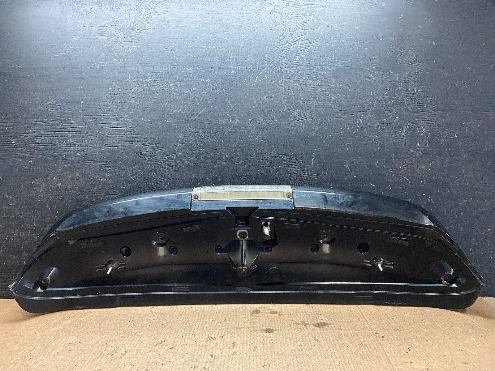 2004 to 2009 Lexus RX350 Rear Trunk Lid Tail Gate Lift Gate Spoiler OEM Z3228 DG6