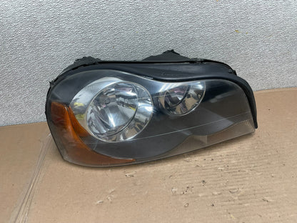 2003 to 2006 Volvo XC90 Right Passenger Rh Side Headlight Halogen AA9993 DW0