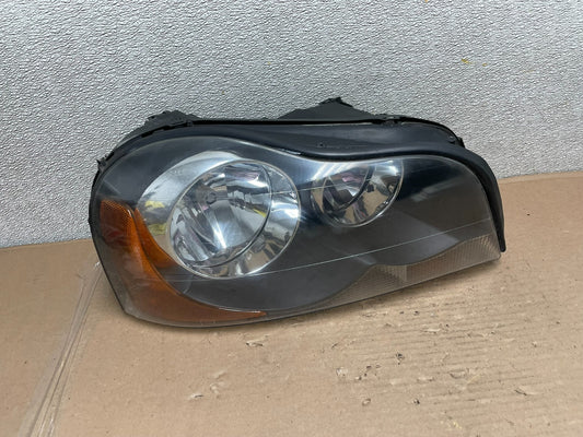 2003 to 2006 Volvo XC90 Right Passenger Rh Side Headlight Halogen AA9993 DW0
