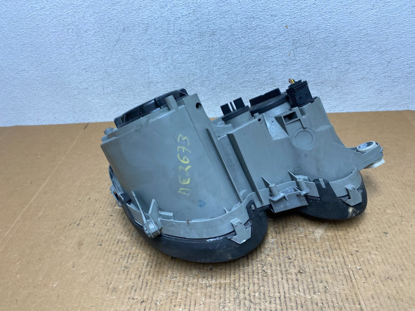1996-1999 Mercedes E E320 E430 Left Driver LH Side Headlight AE2673 DG6