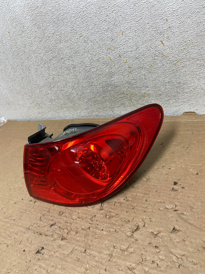 2007 to 2010 Hyundai Elantra Sedan Right Passenger Side Tail Light AH9142 LK2