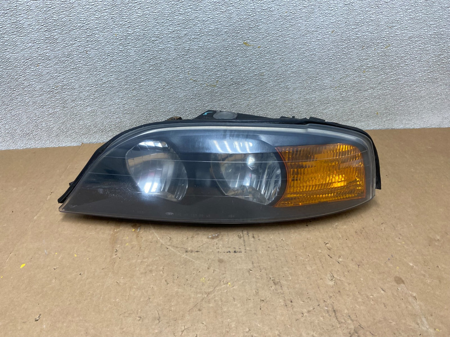 2000 to 2002 Lincoln Ls Left Driver Lh Side Headlight Halogen Oem Z7011 DW0