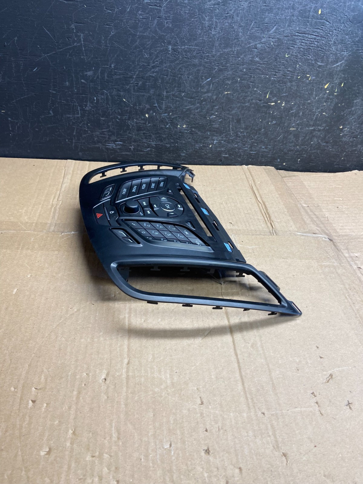 2013 2014 2015 2016 Ford Escape Dash Radio Control Panel Bezel AF2765 DG2