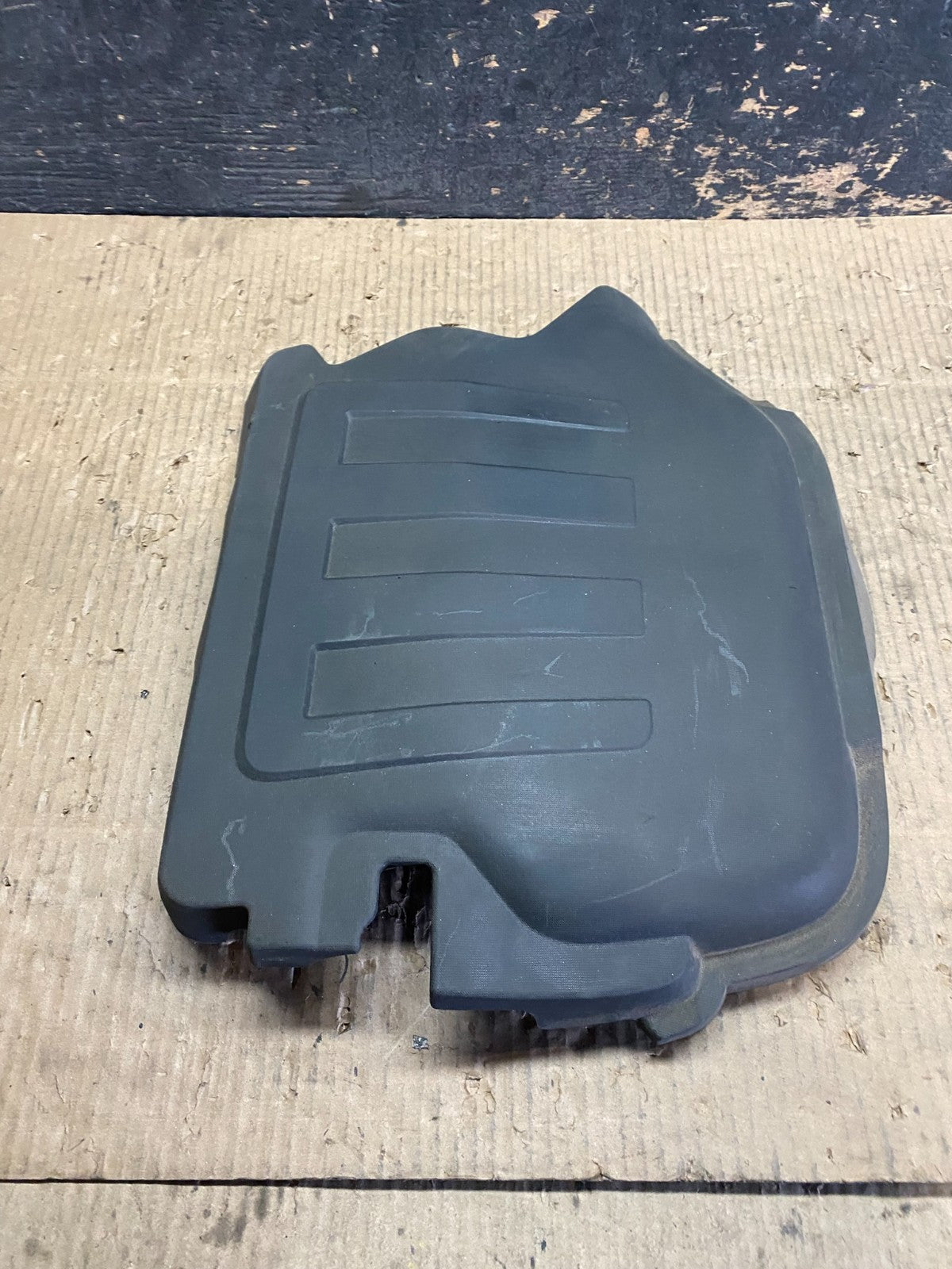 2008 to 2012 Chevrolet Malibu Engine Cover Plastic Motor Shield W6266 DG3