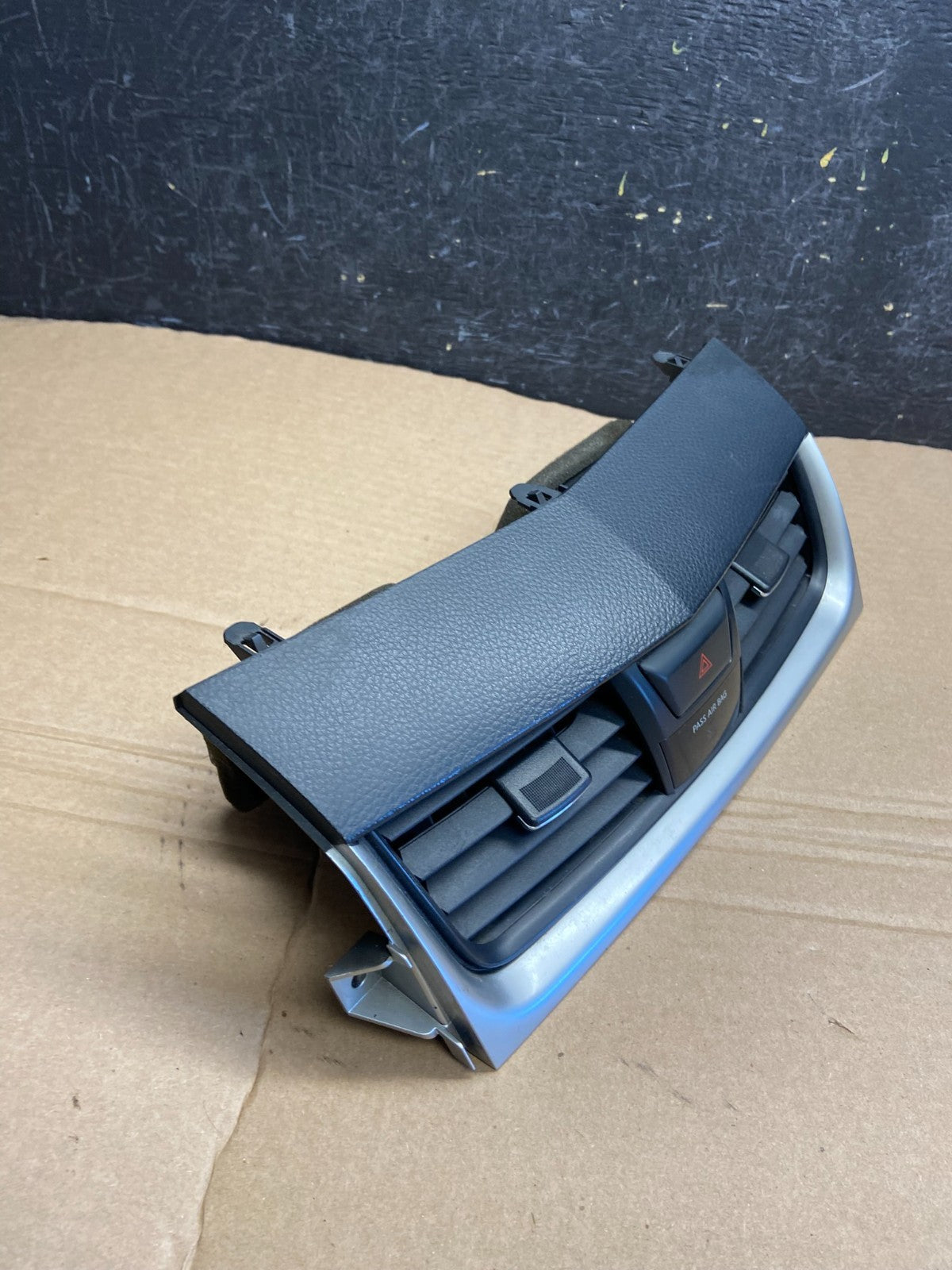 2016-2018 Nissan Altima Center Dash Vents Ac Air Vent Trim Panel Bezel AF1758 DG1