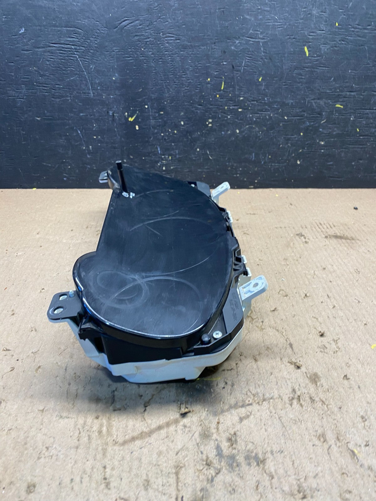 2006 Toyota Sienna Speedometer Cluster Gauge OEM Q9371 DG2