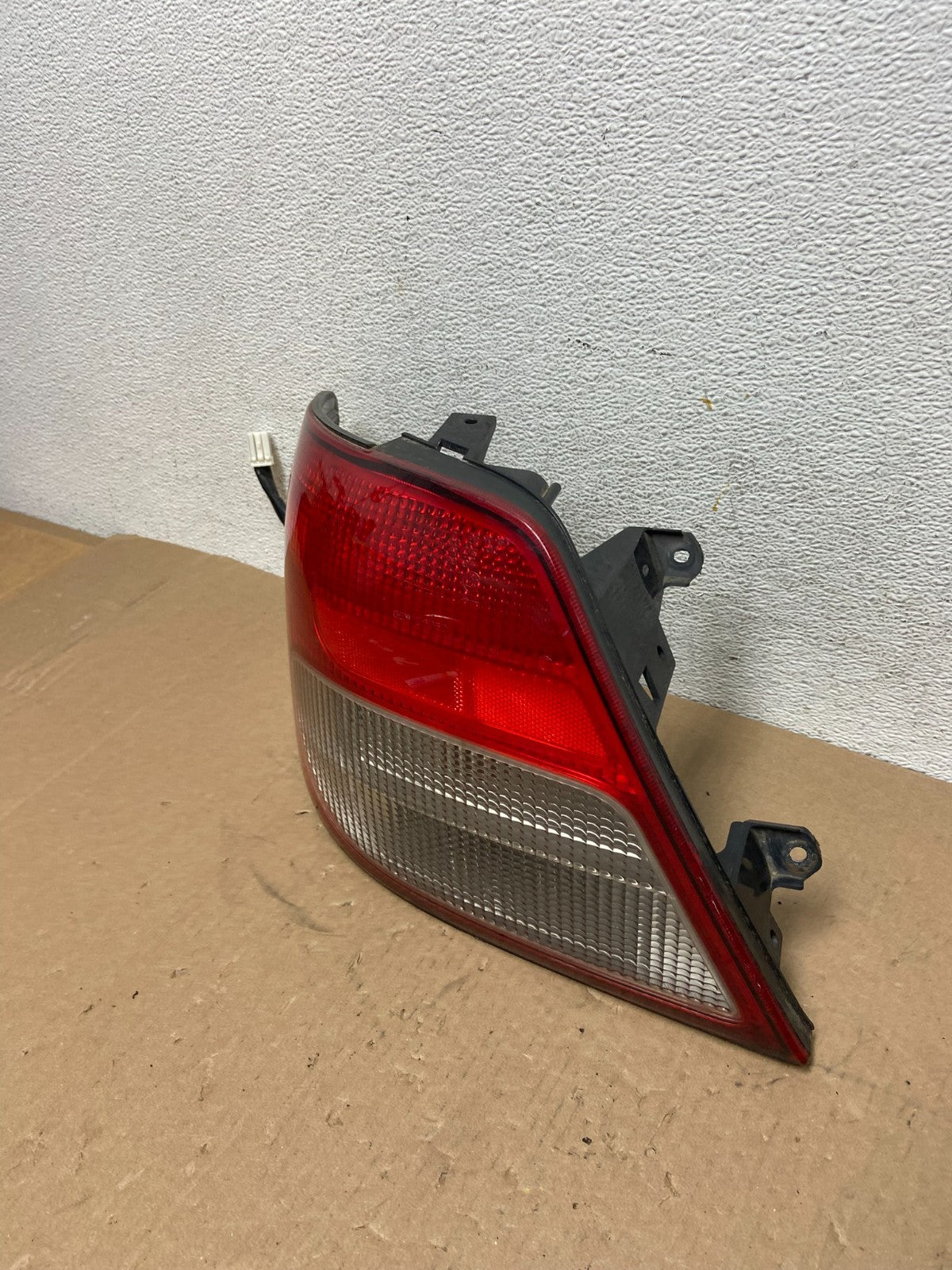 2002 to 2003 Subaru Impreza Wagon Left Driver LH Tail Light AD6554 DG1