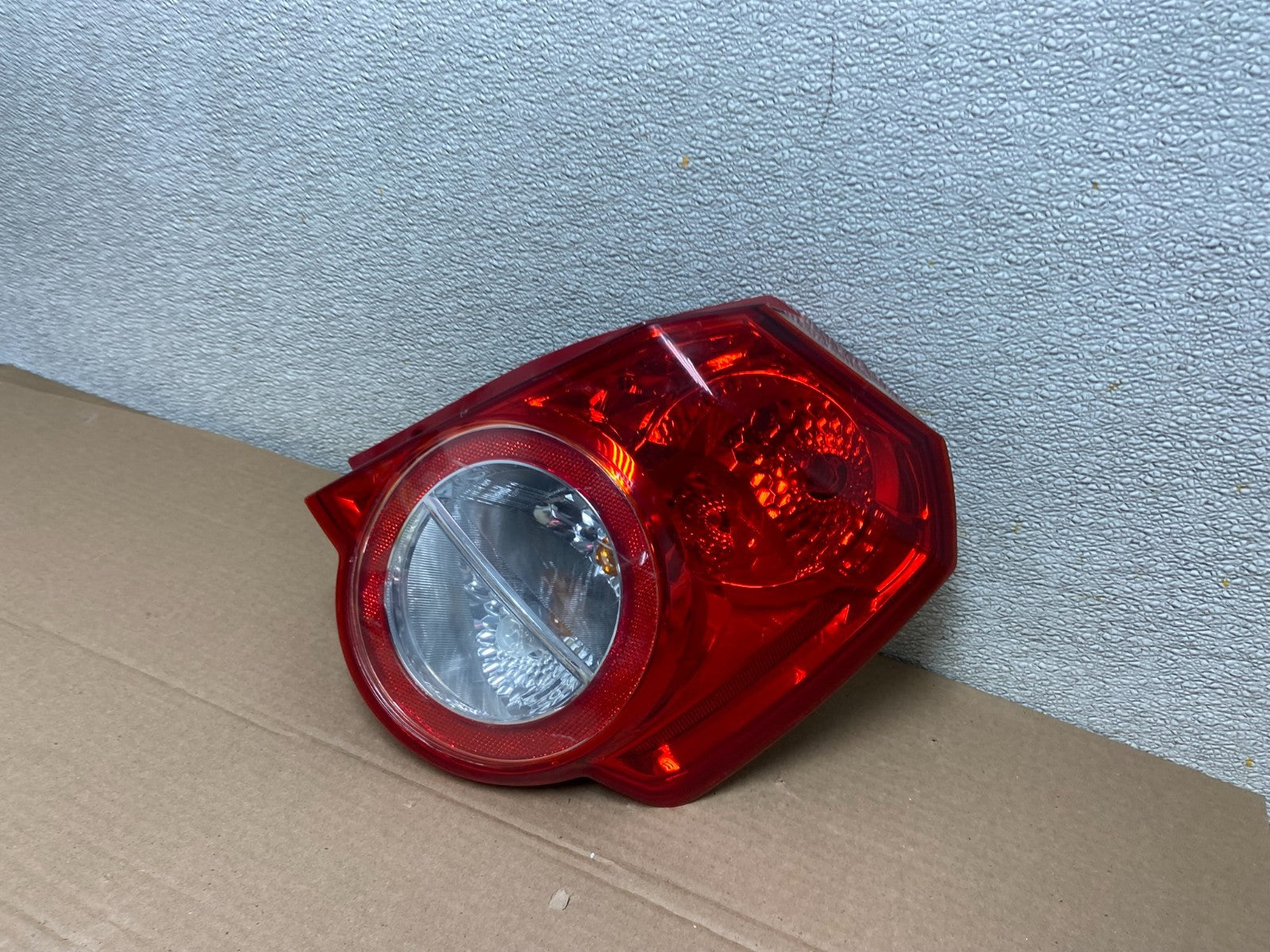 2009-2011 Chevrolet Aveo Hatchback Right Passenger Side Tail Light OEM AB1237 DG1