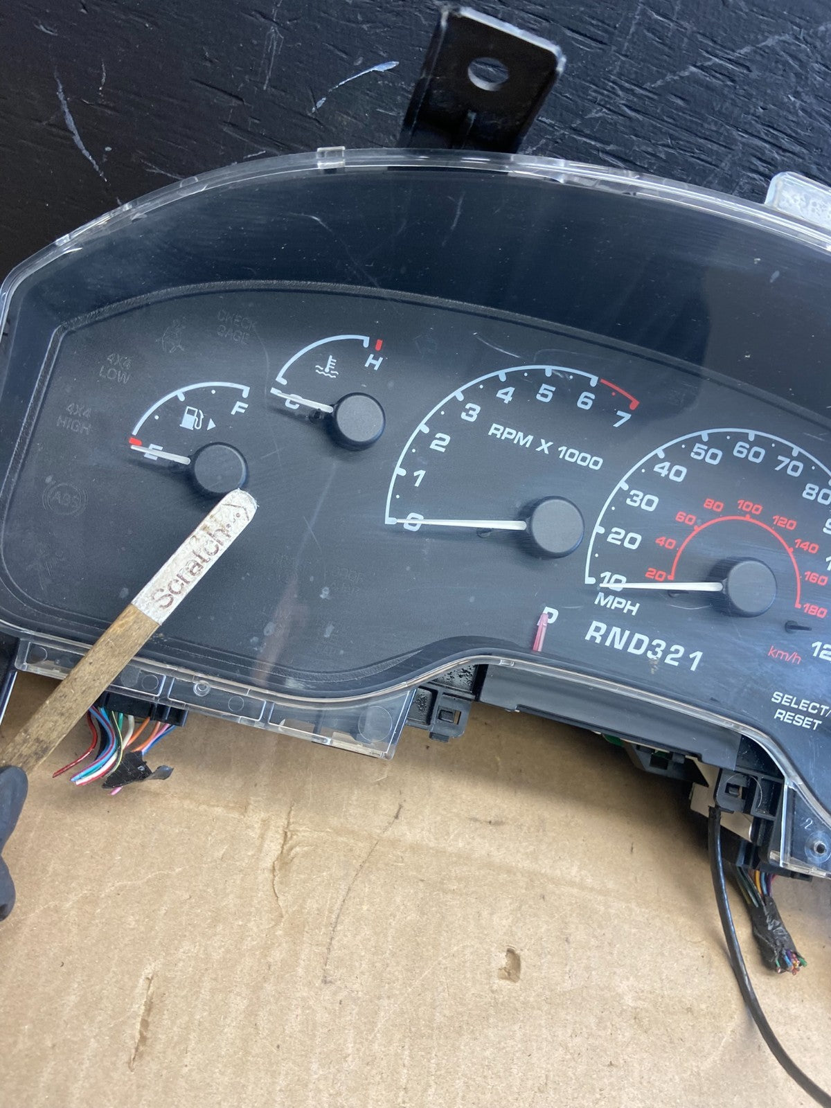 2001 to 2003 Ford Explorer Speedometer Cluster Gauge Oem AB9391 DG2