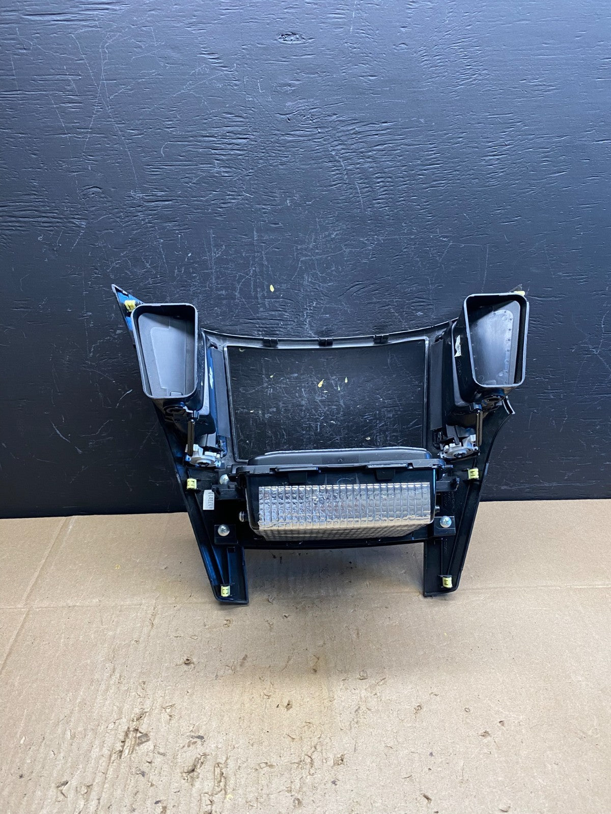 2010-2014 Subaru Legacy Outback Vent Radio Panel Trim Bezel OEM AC4596 DG3