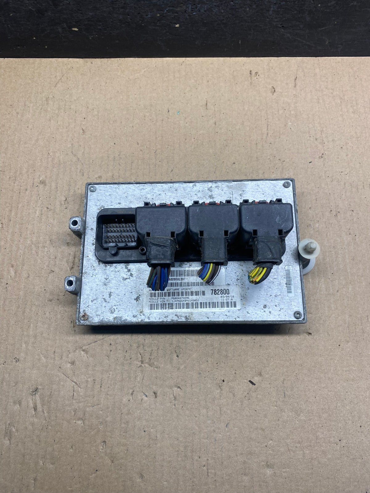 2010 Jeep Liberty Nitro 3.7L Engine Control Unit ECU ECM P68044702AE AH3315 LK0