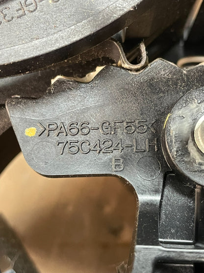 2009 to 2013 Toyota Venza Shifter Shift Gear Select Control 33560-0T020 AE34438
