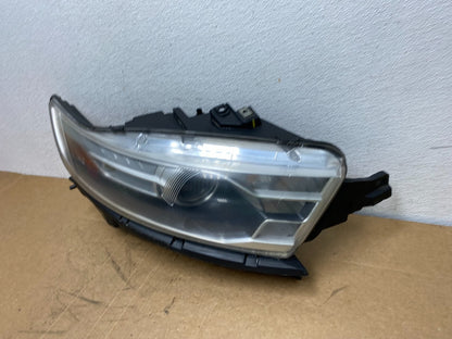 2013 to 2019 Ford Taurus Right Passenger RH Side Headlight Halogen AD6328 DW1