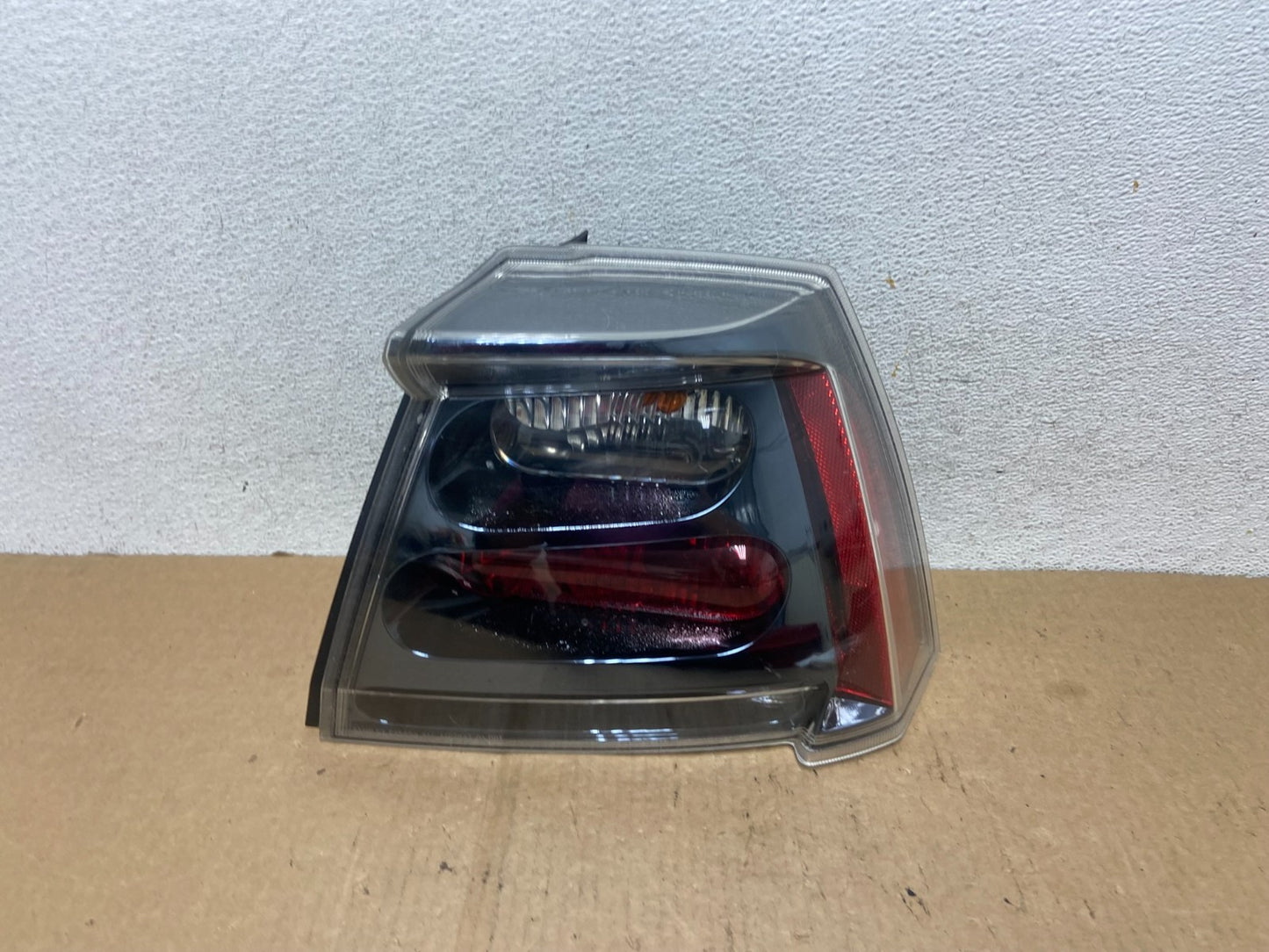 2006 to 2008 Mitsubishi Galant GTS Right Set Tail Light AF97570