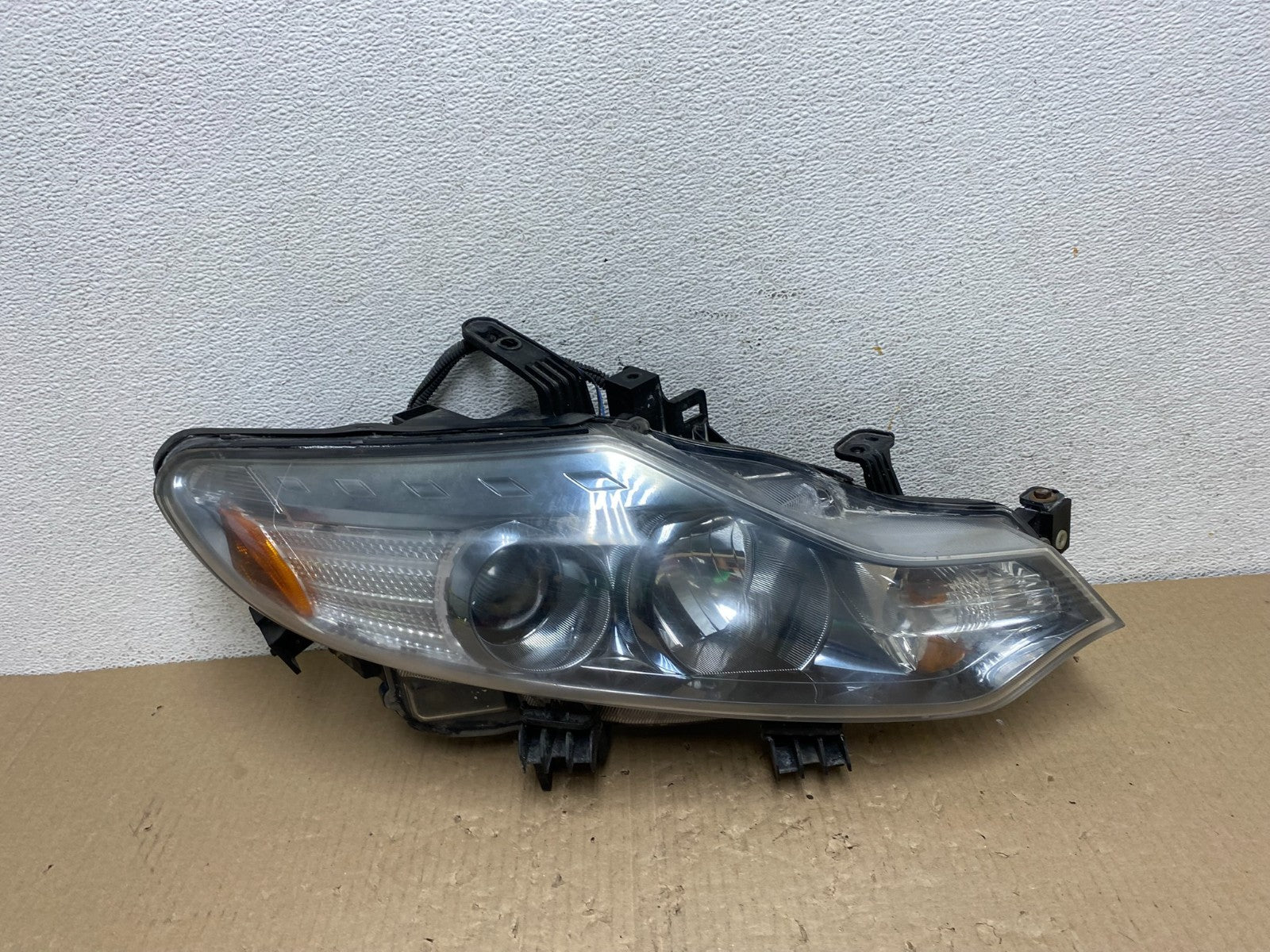 2011 to 2014 Nissan Murano Headlight Right Passenger Rh Halogen AE9703 DW0