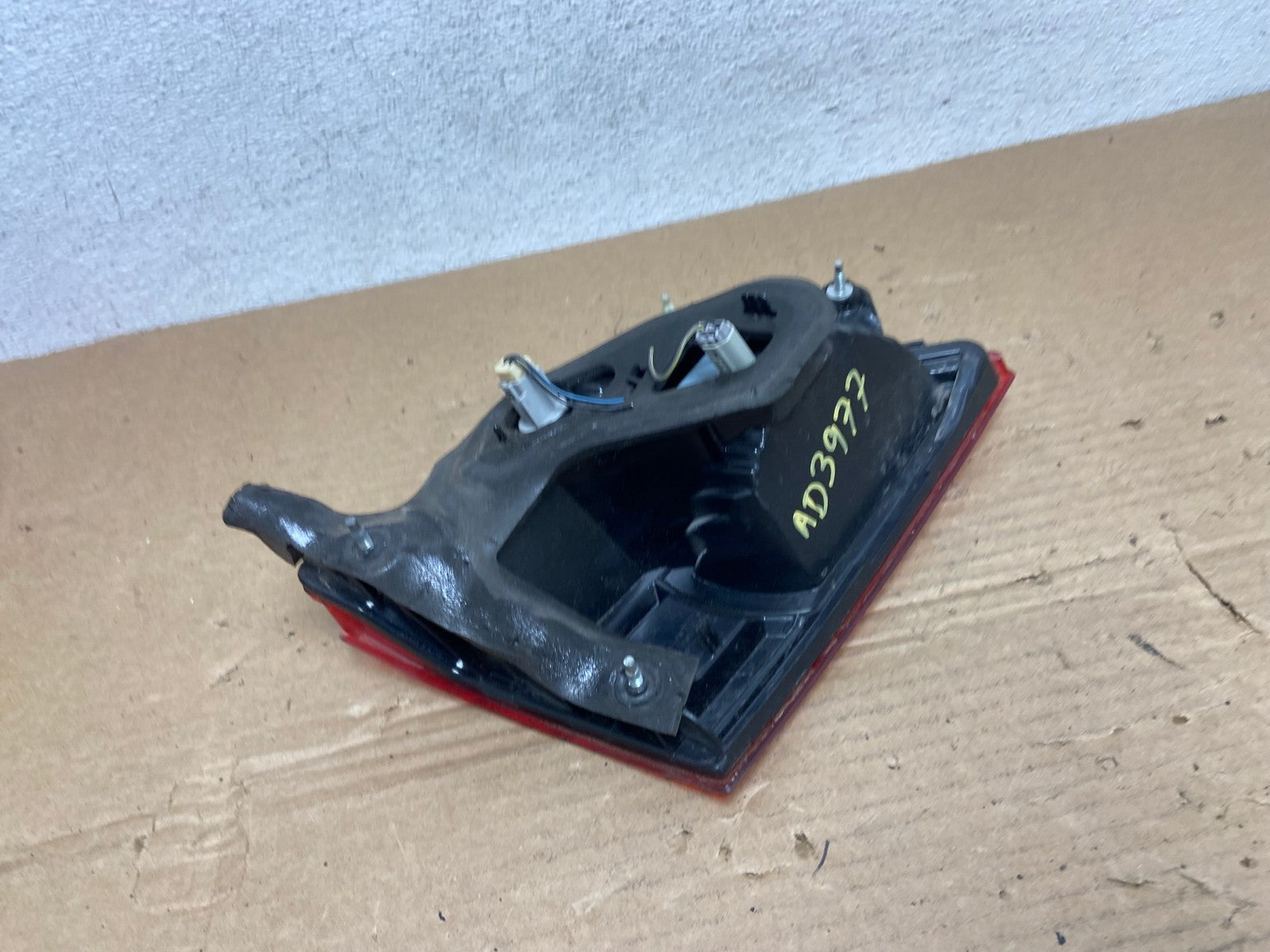 2010 - 2014 Subaru Outback Right Passenger RH Inner Tail Light AD3977 LK4
