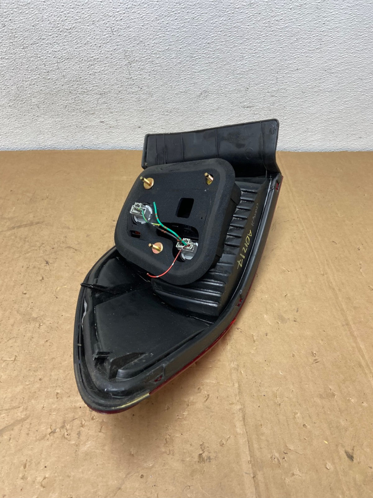 1998 to 2000 Honda Accord Sedan 4door Right RH Side Tail Light AD1217 LK7