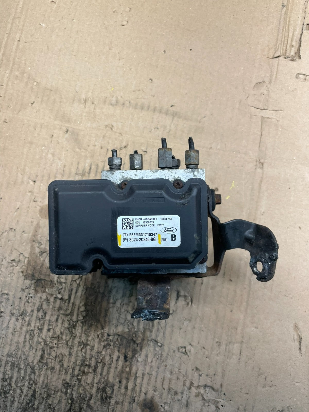2011 - 2014 Ford E250 E350 Van ABS Anti Lock Brake Pump 8C24-2C346-BG V2297 DG4