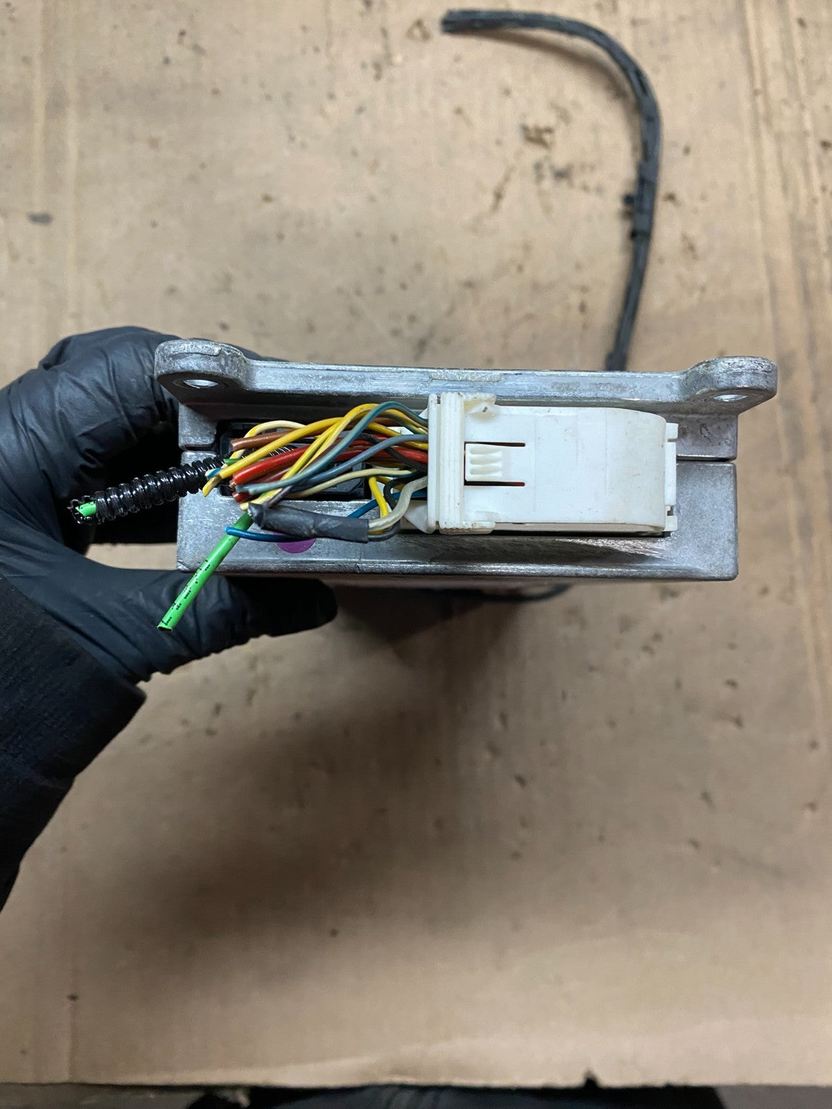 2007 to 2011 Bmw Bluetooth  Control Module Computer Telematics OEM W2417 DG1