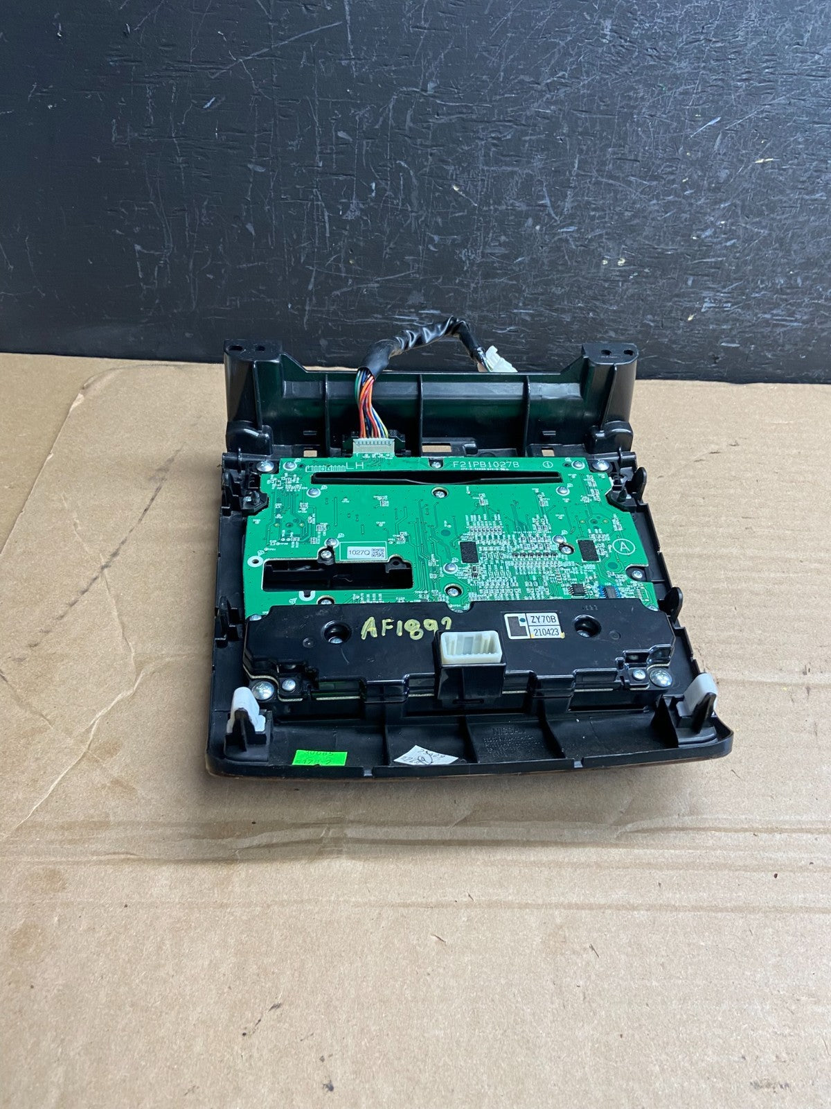 2009 - 2014 Nissan Maxima Radio Panel Climate Control Bezel Trim AF1892 DG3
