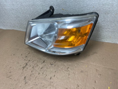 2008 to 2010 Dodge Caravan Left Driver Lh Halogen Headlight Y0322 DW1